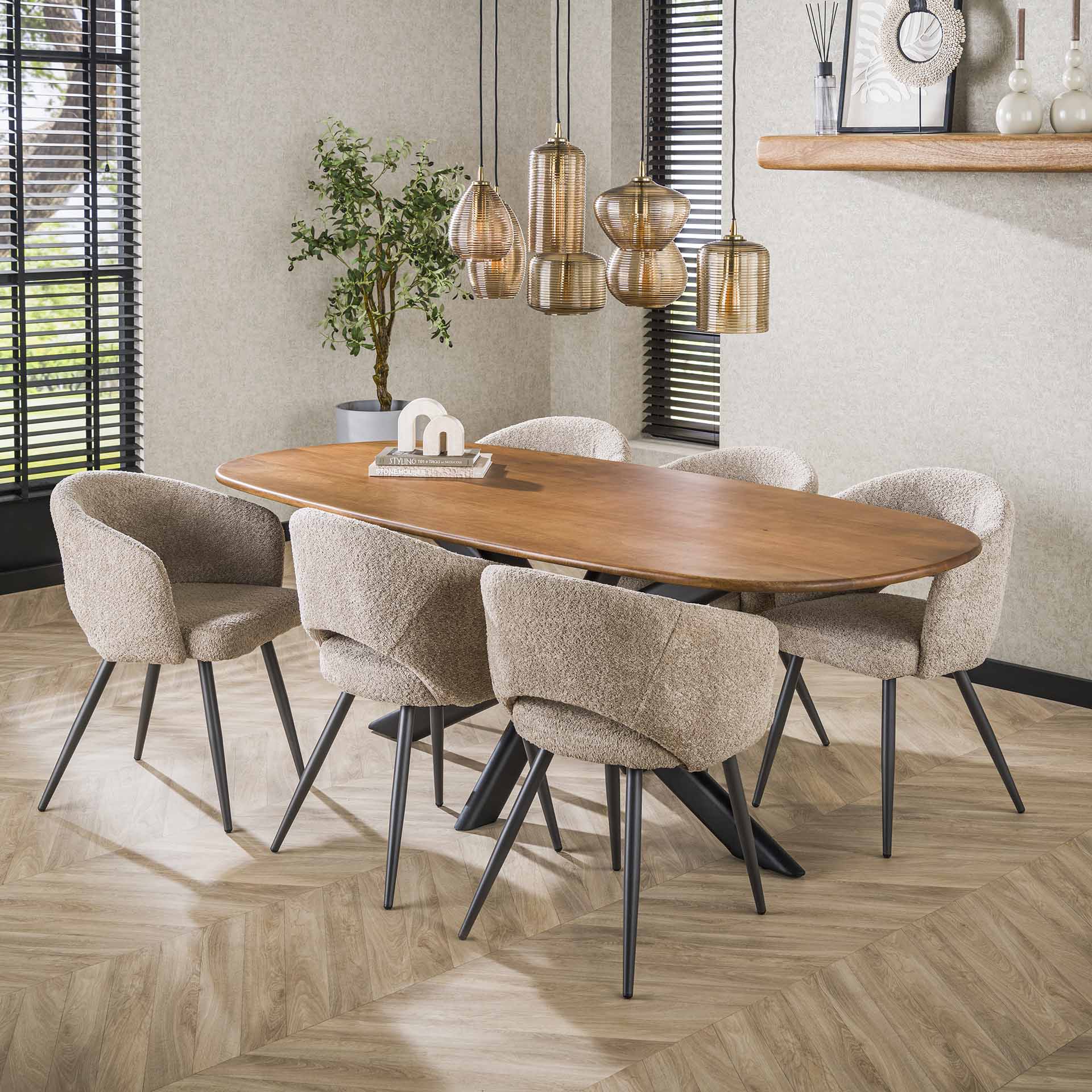 Eettafel Montaro - Bruin - Mangohout - 215 cm - Deens Ovaal