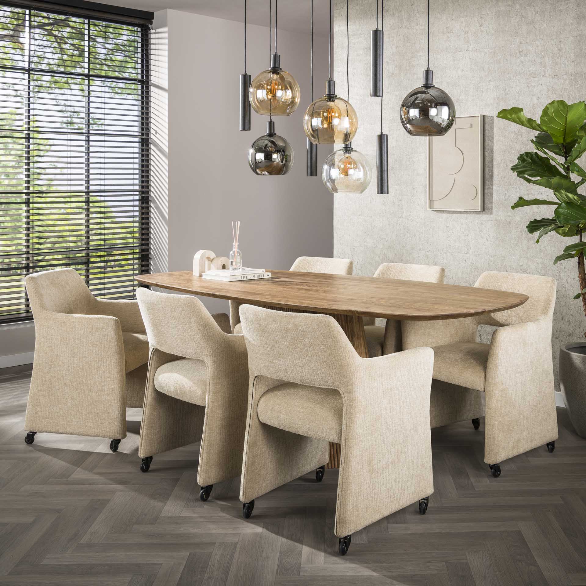 Eetkamerstoel Dorelle - Beige - Jaroq Stof - Met Wieltjes