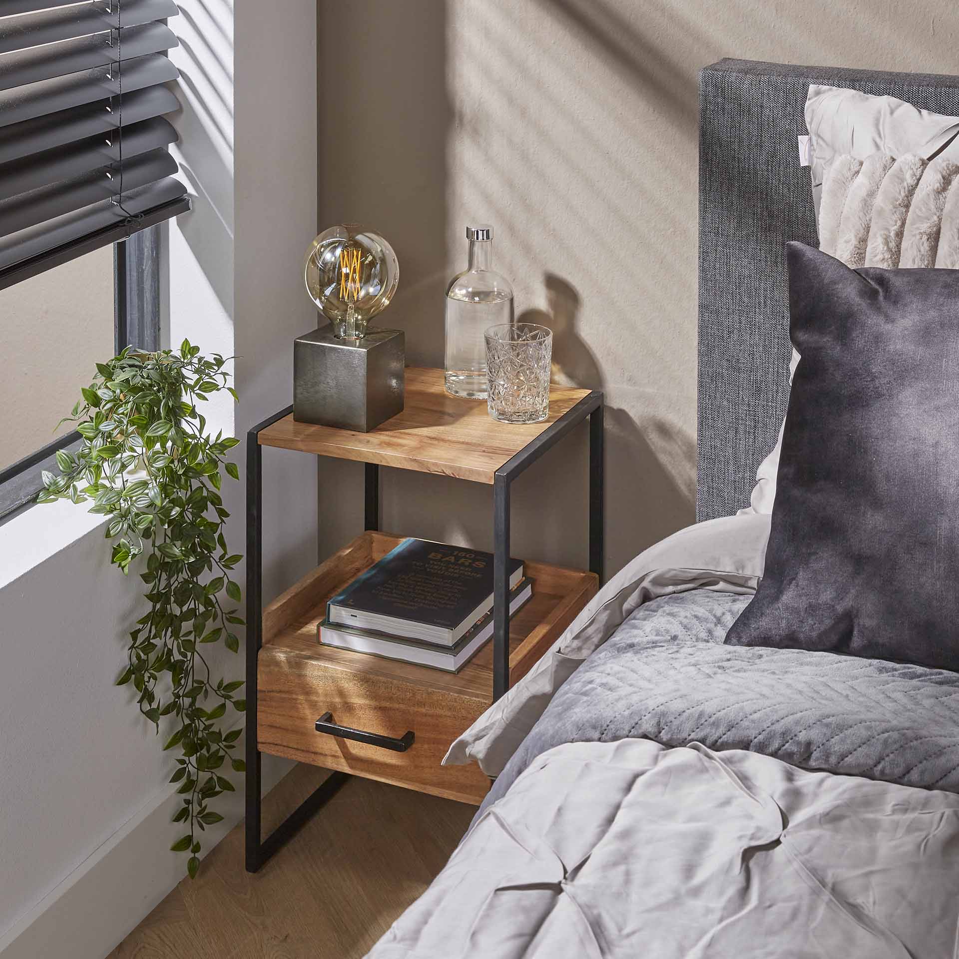 Klein Nachtkastje Tate - Lichtbruin - Acaciahout