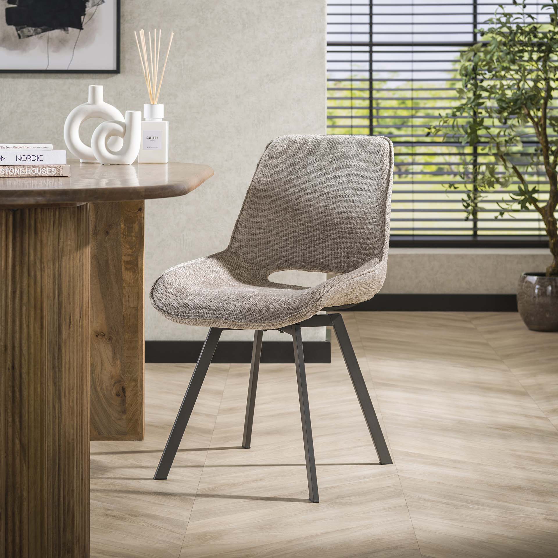 Eetkamerstoel Sova - Beige - Renegade Stof - Draaibaar