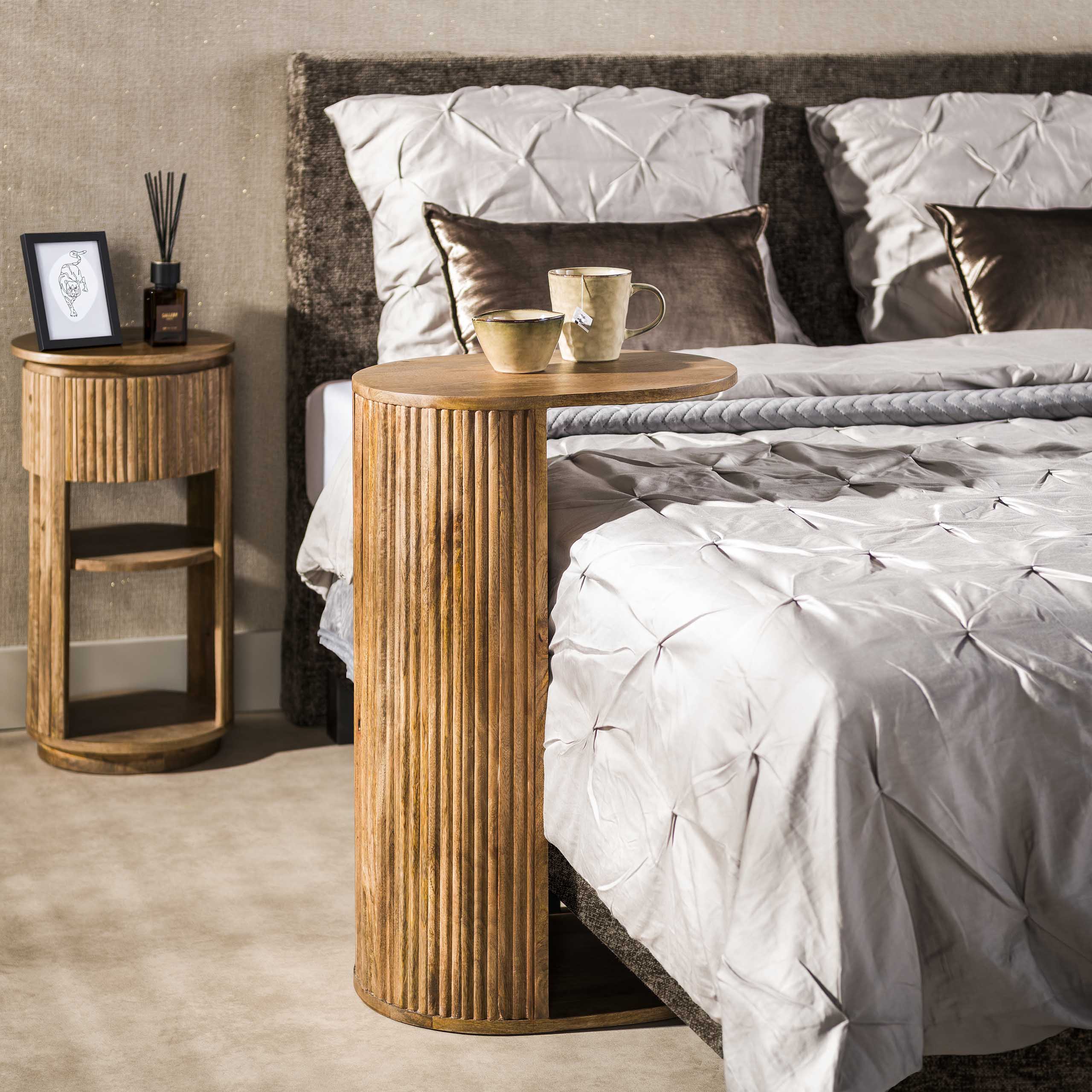 Overzettafel Rivano - Mangohout